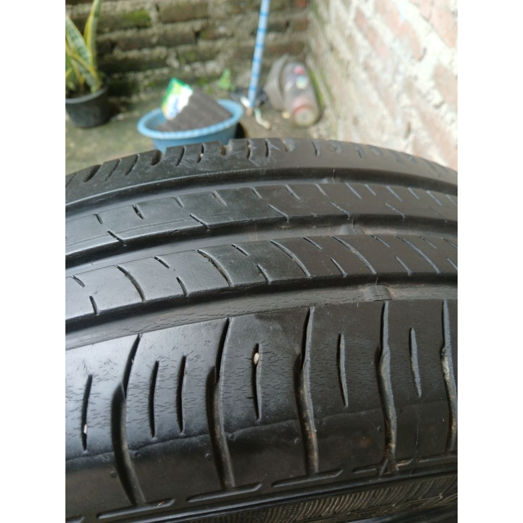 Ban Dunlop 95% 195/65 R15