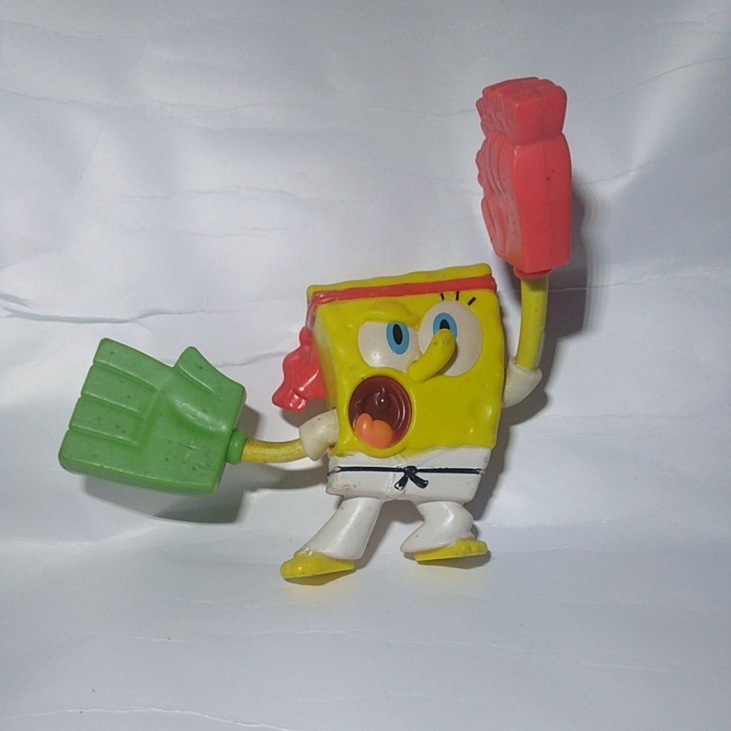 Mainan McDonald/MCD Figure Spongebob Squarepants 2012 (Spongebob Karate)