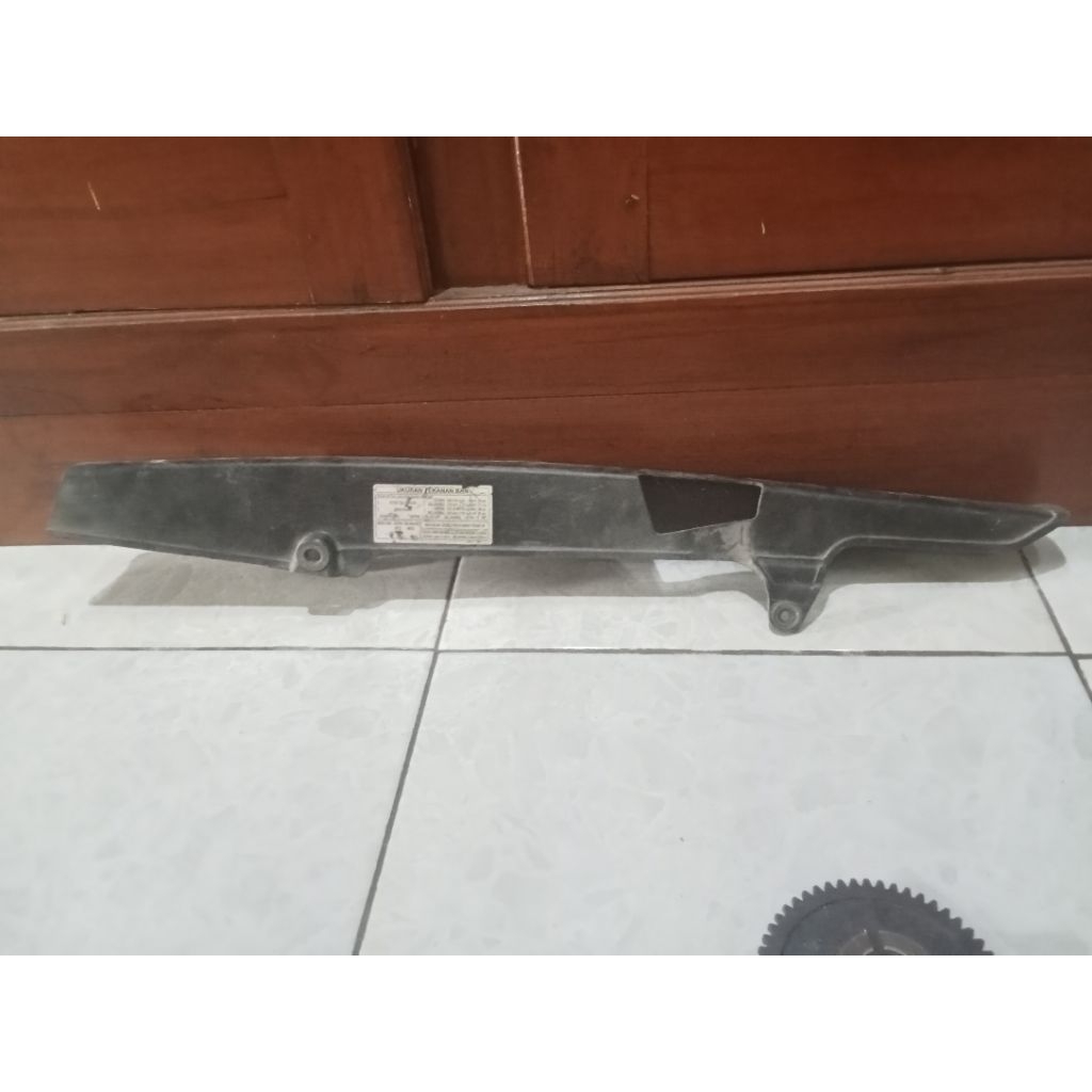 Katengkas Tutup Rantai TIREV Tiger Revo Ori Copotan Motor