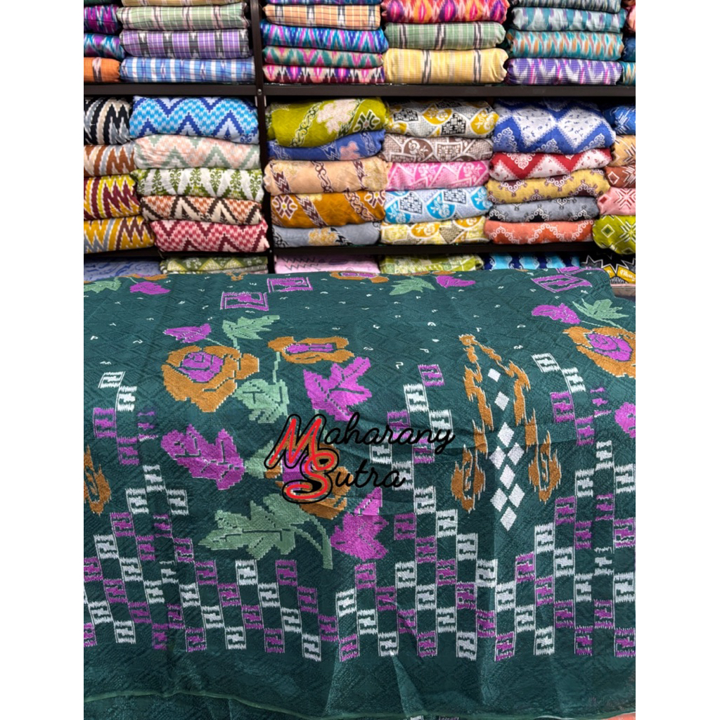 kain meteran motif etnik makassar - kain dobi motif lagosi ( harga setengah meter )