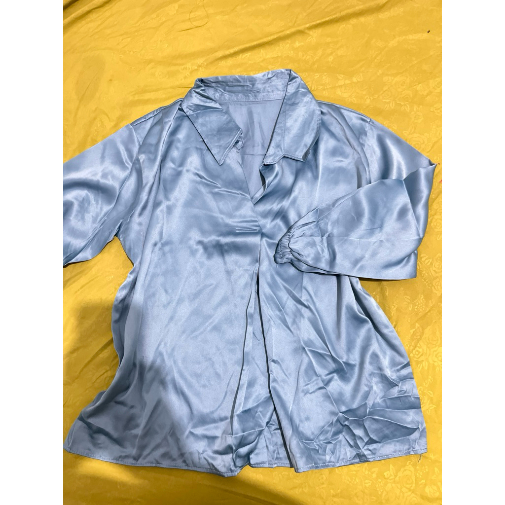 preloved kemeja satin