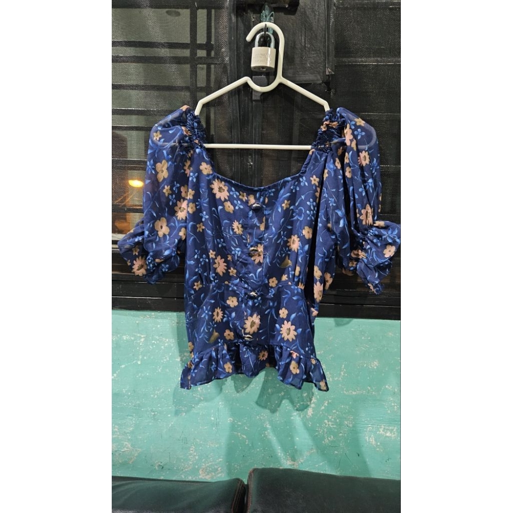 atasan sabrina bunga preloved