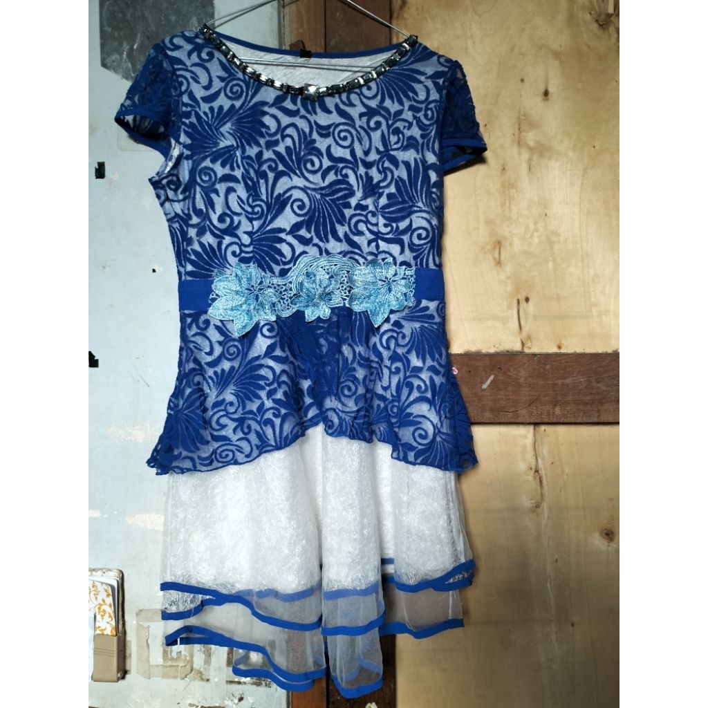 dress brokat brukat Lace renda bunga flower floral vintage mewah premium elegant korea BKK Bangkok t