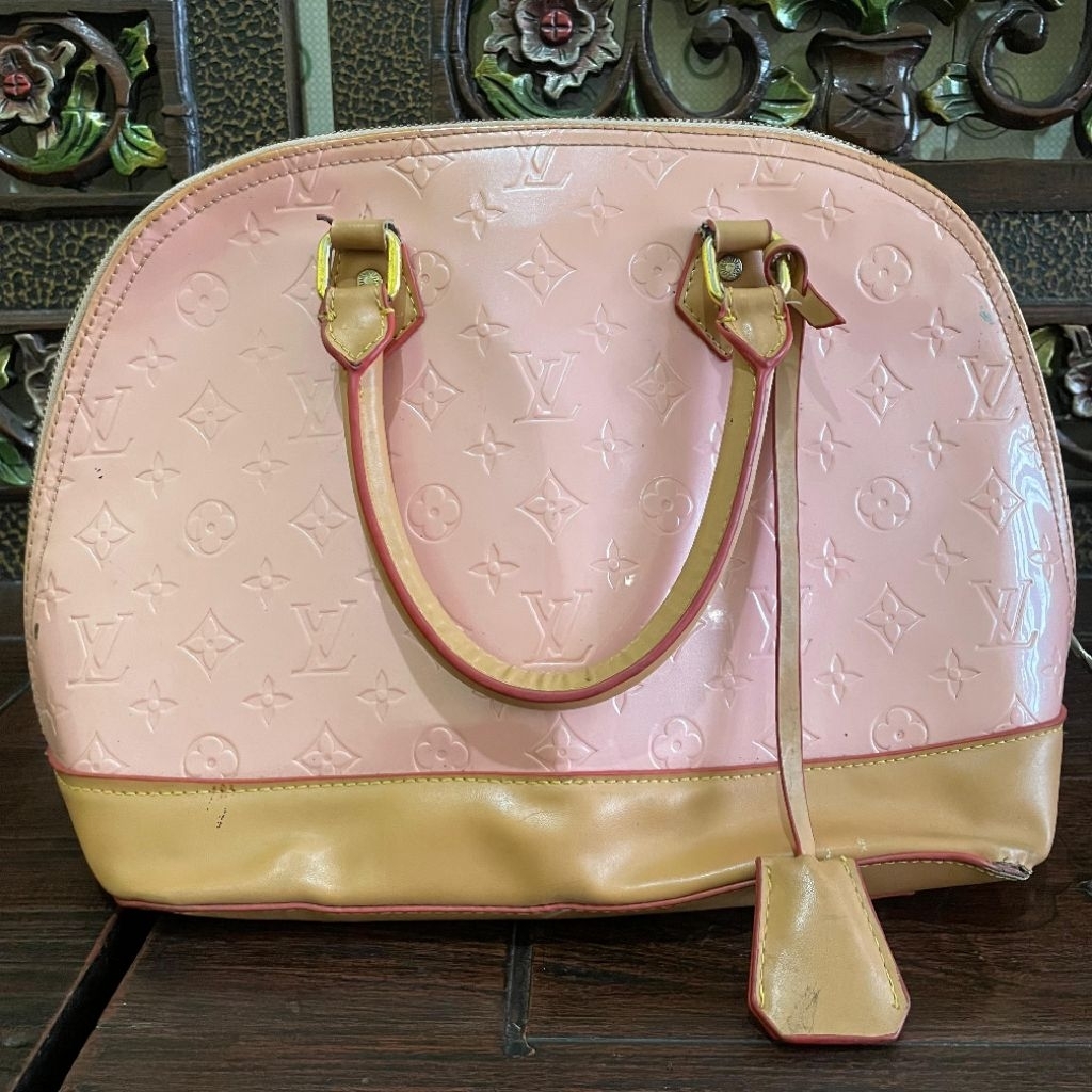 Tas Fashion Motif LV Vernis Pink – Preloved
