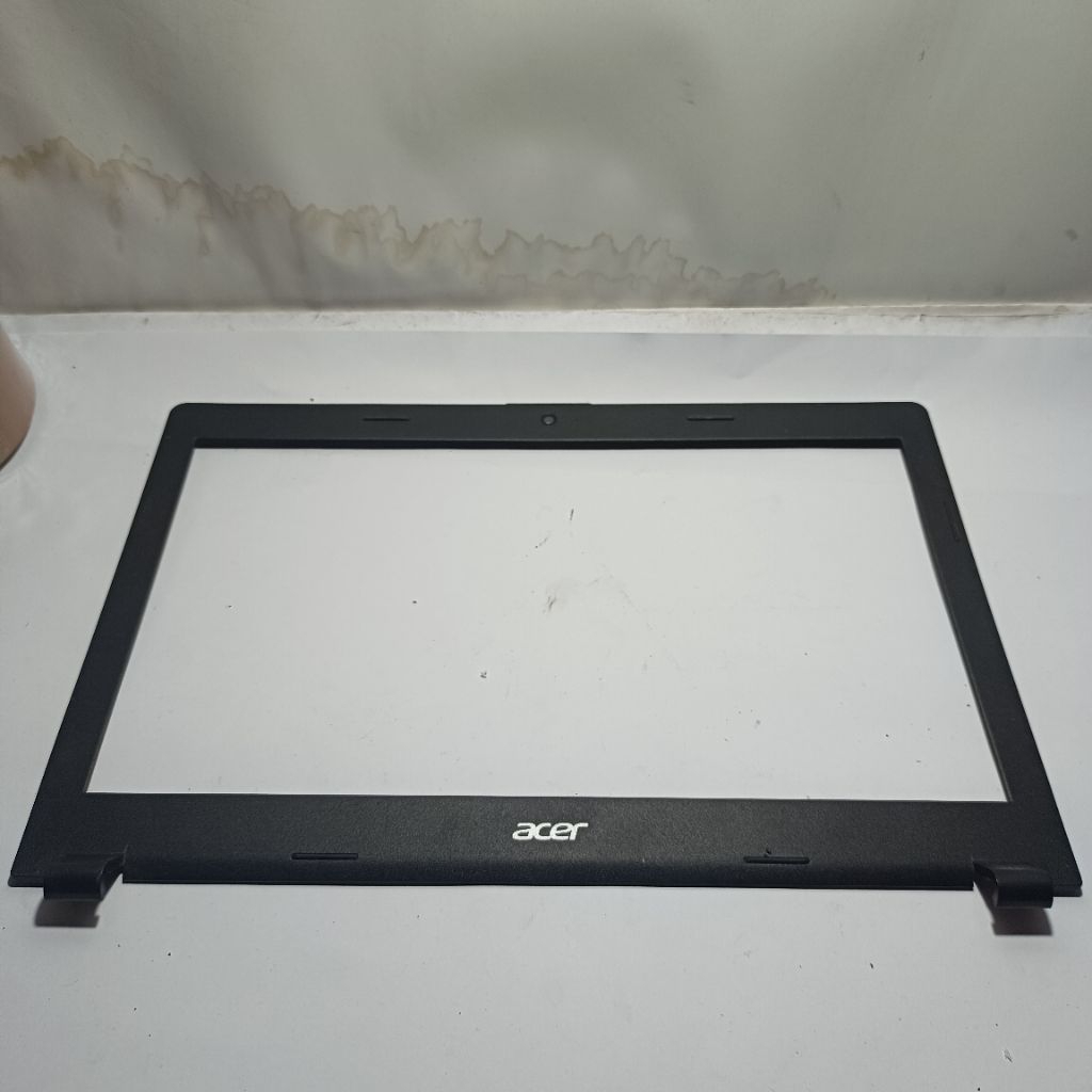 Casing Cassing Case Kesing layar LCD laptop Acer One 14 Z1401 C9UE Z1401-C9UE