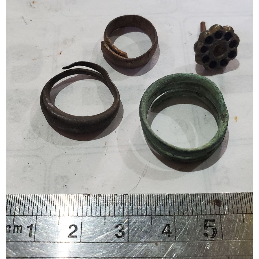 perhiasan cincin  temuan sungai 4 bj