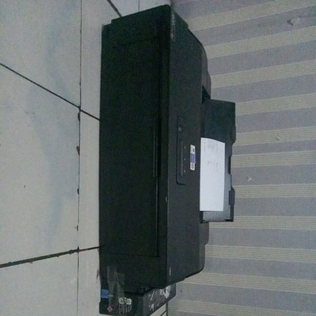 printer Epson L1800 second serasa baru