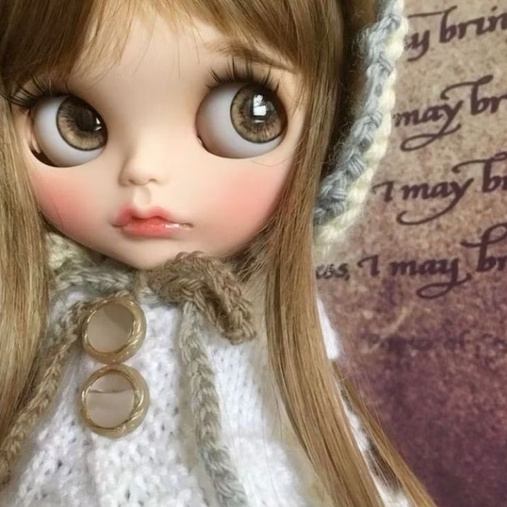 LIP MATTE AND WARDAH GLASTING