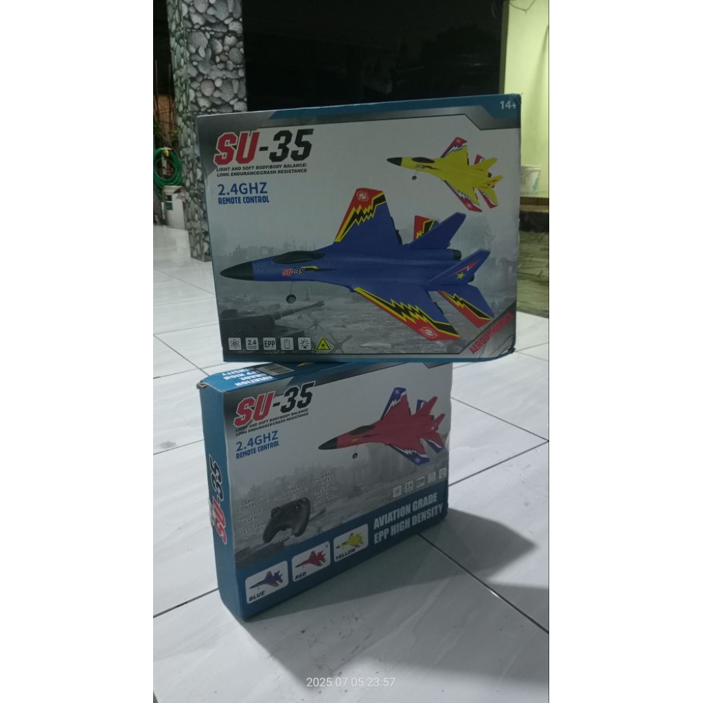 rc sukhoi SU35 (baru)