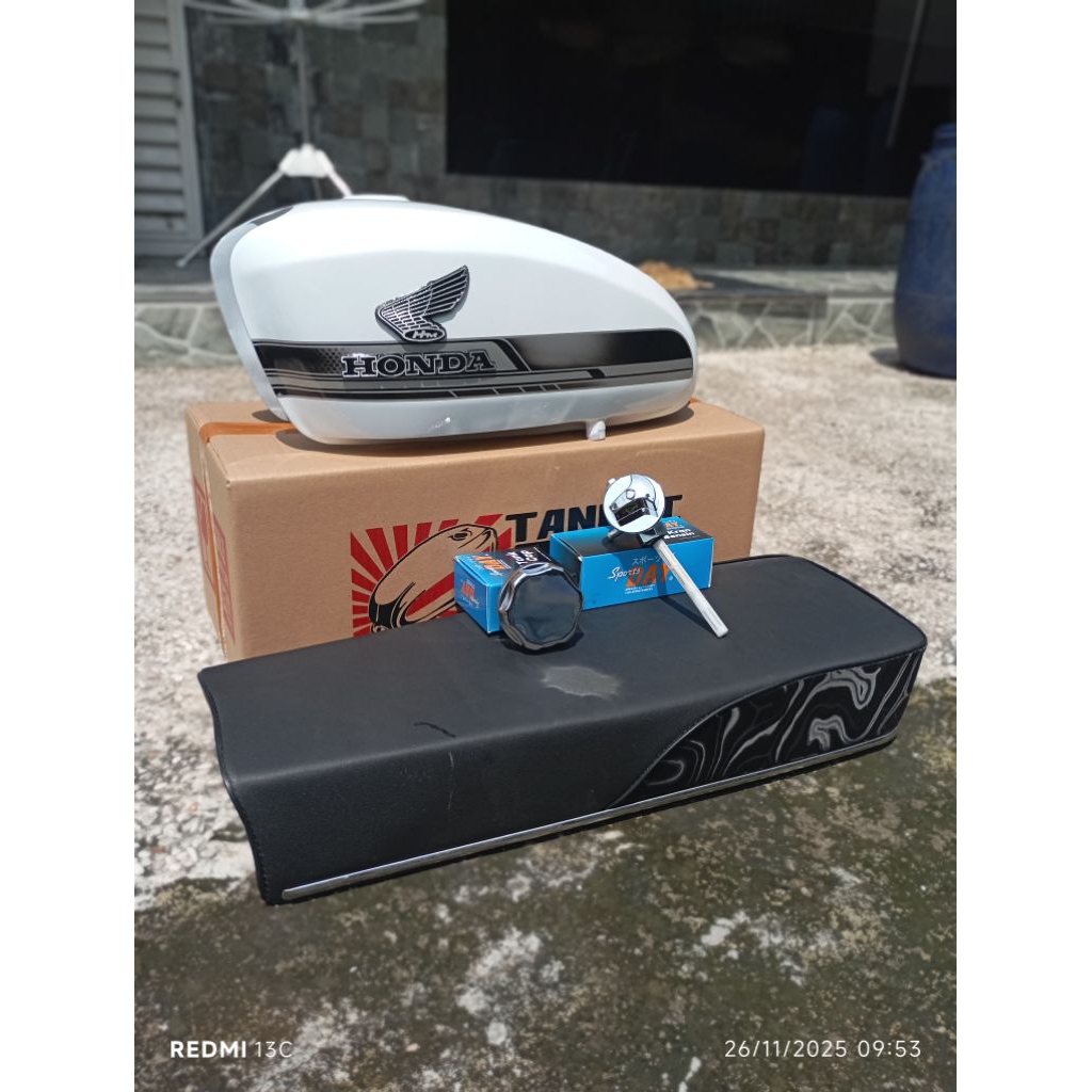 Tangki GMB CB 125 putih strip V2 bahan Galvanis fullset kran bensin set tutup tangki disel set jog l