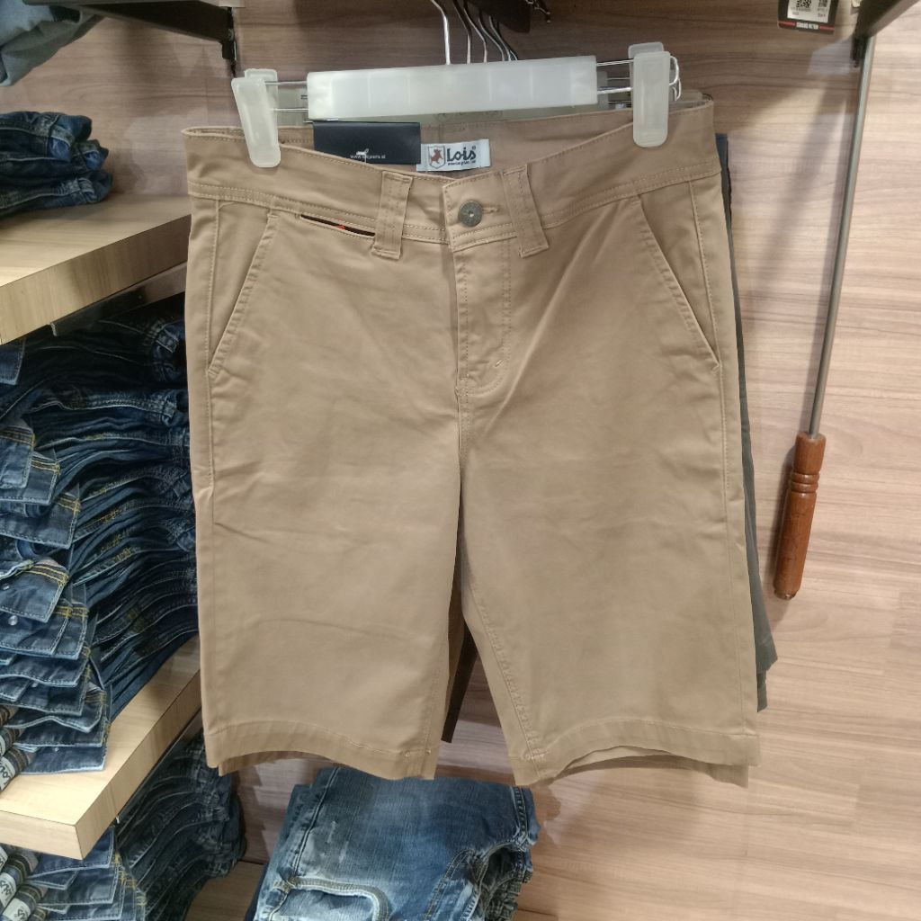 LOIS CELENA CHINOS PENDEK CASUAL ORIGINAL