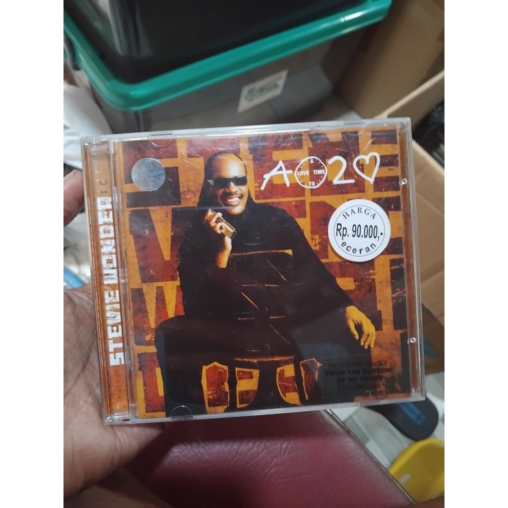 Kaset CD Penyanyi Stevie Wonder