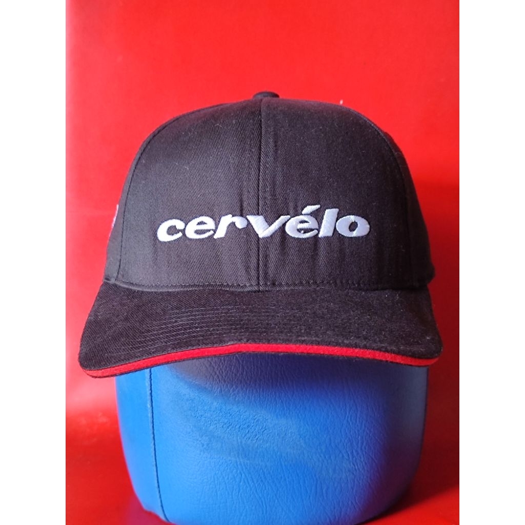 Topi Sepeda Cervelo size L