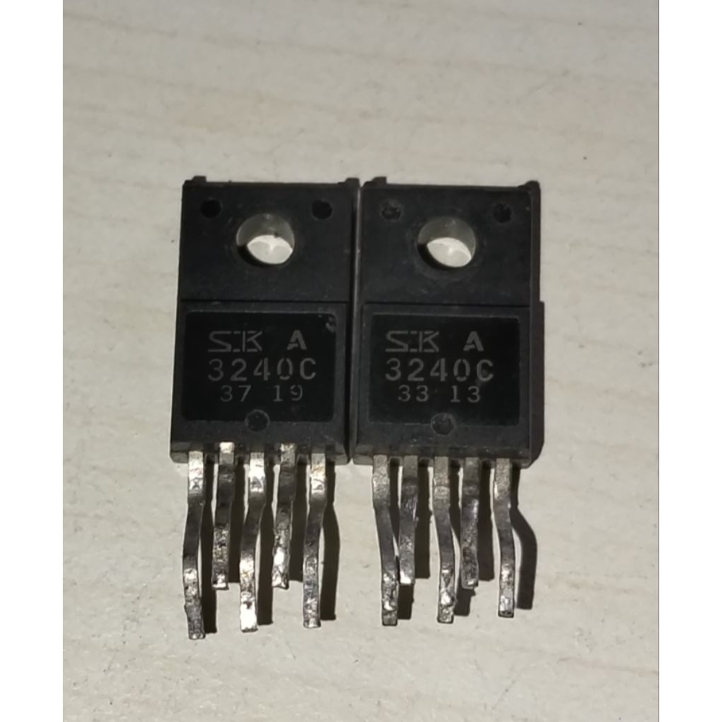 MOSFET TRANSISTOR 3240C (1.5A 264V) BEKAS