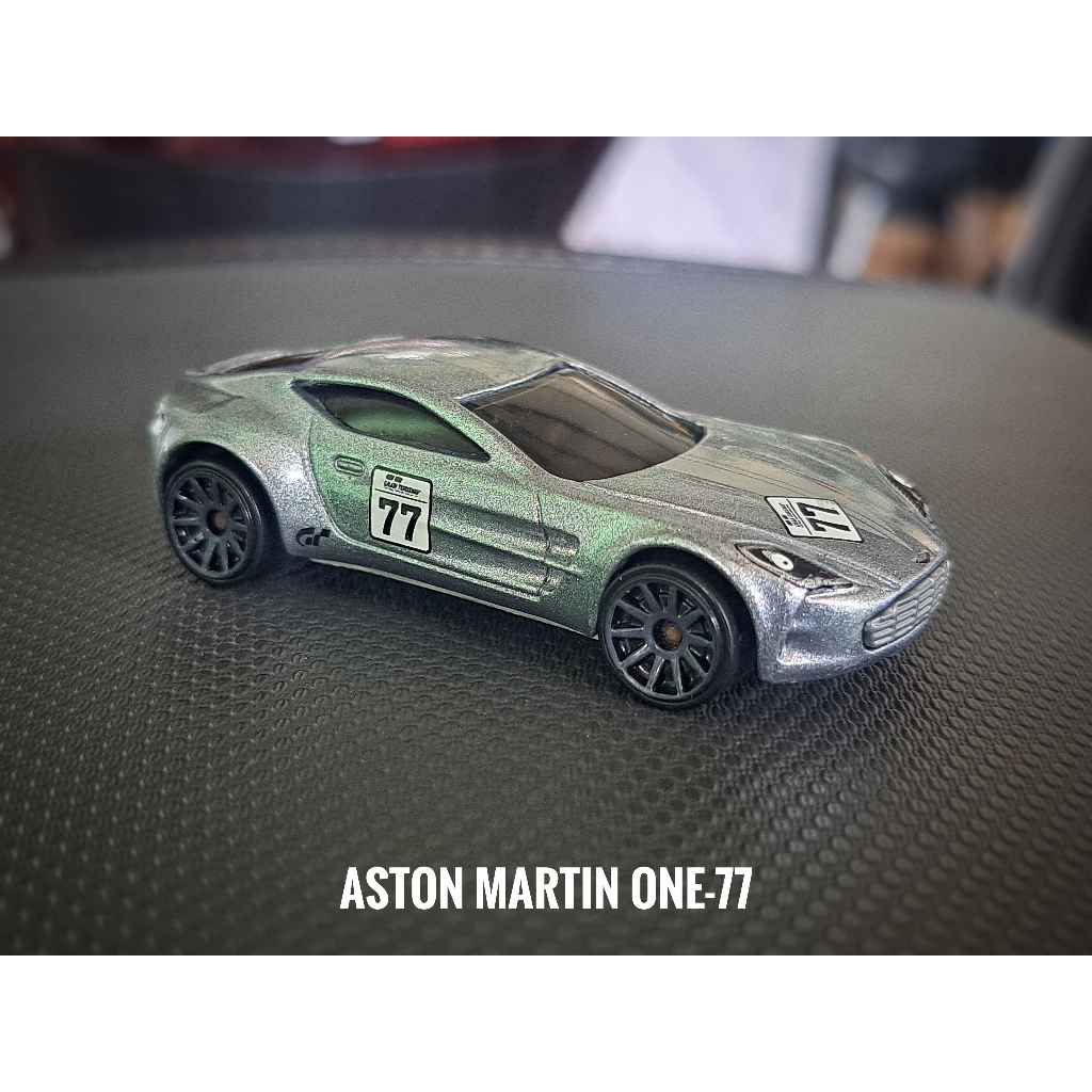 Aston Martin One-77 (Hot Wheels)