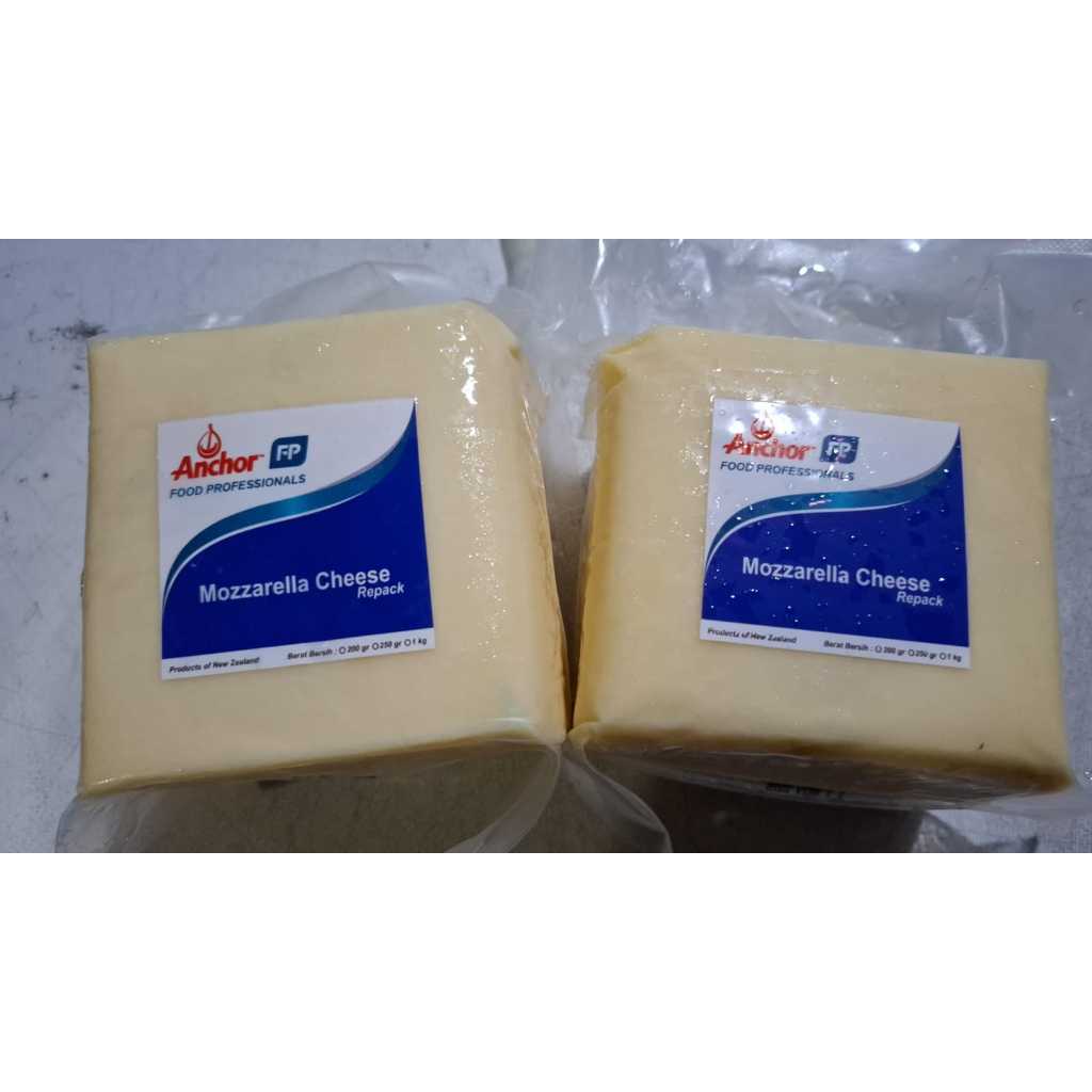 Keju Mozzarella Anchor Kemasan 1kg Mozzarella Keju Lumer Mozzarella Cheese Mozzarella Anchor 1Kg