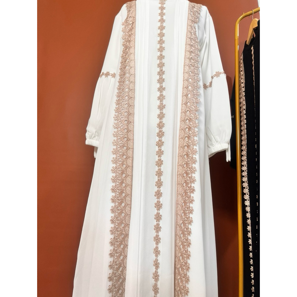 Baju muslim wanita/ Baju gamis lebaran/ Baju gamis putih/ Gamis lebaran/ Gamis hitam