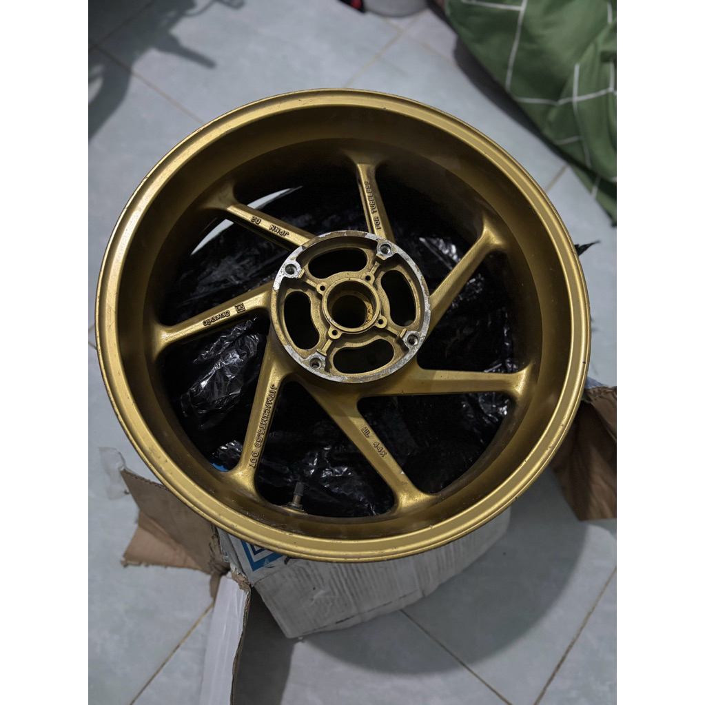 Velg Delkevic 5,5inc CBR250RR ABS/NonABS