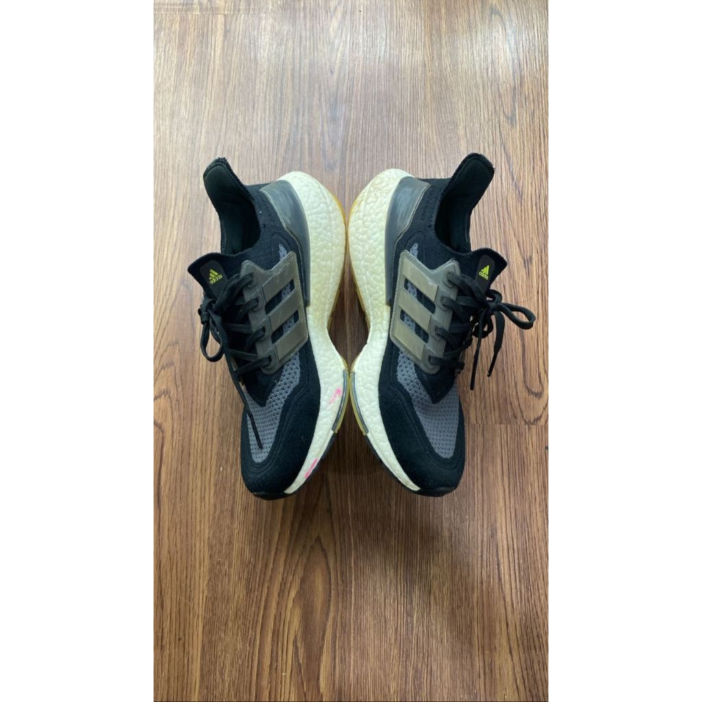 adidas ultraboost 21