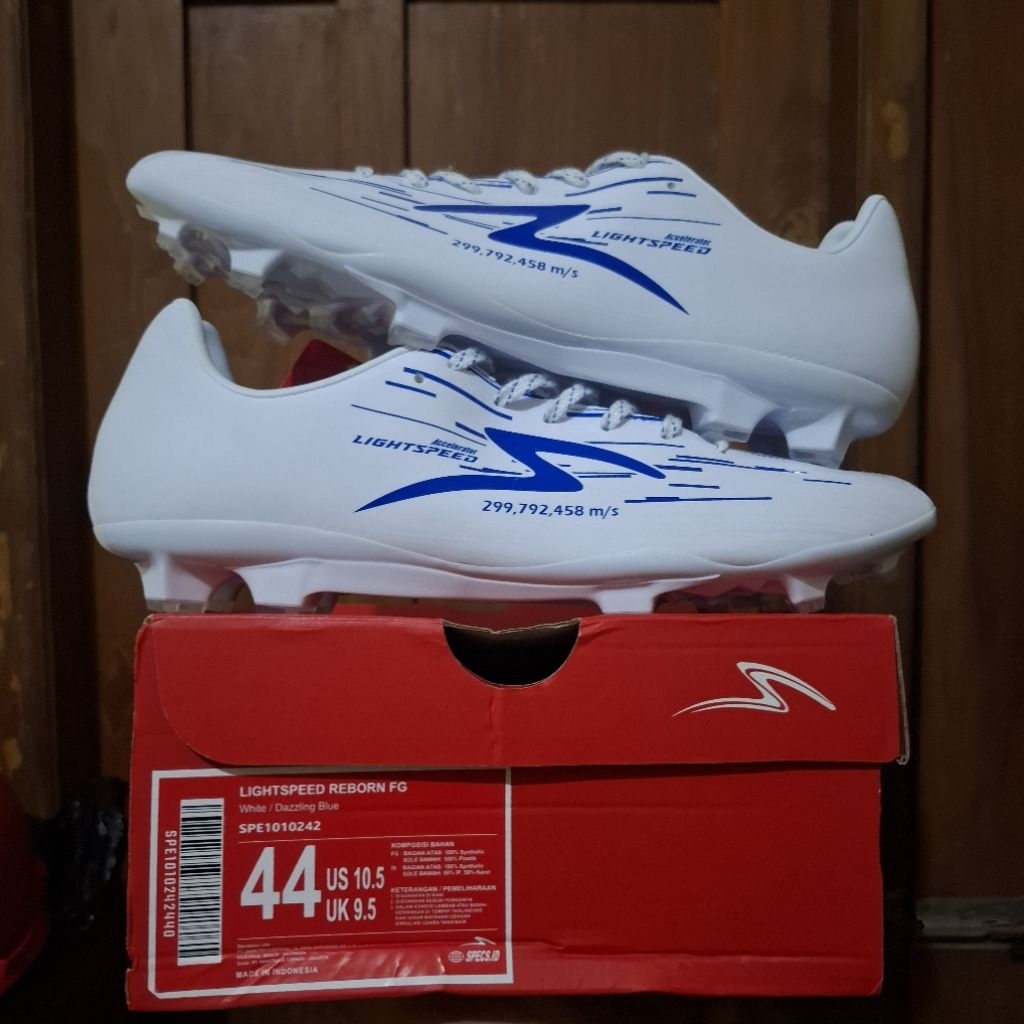 Sepatu Bola Specs Lightspeed Reborn FG White / Dazzling Blue