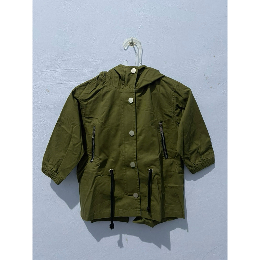 Jacket Anak Zi Tian Attention BNWT