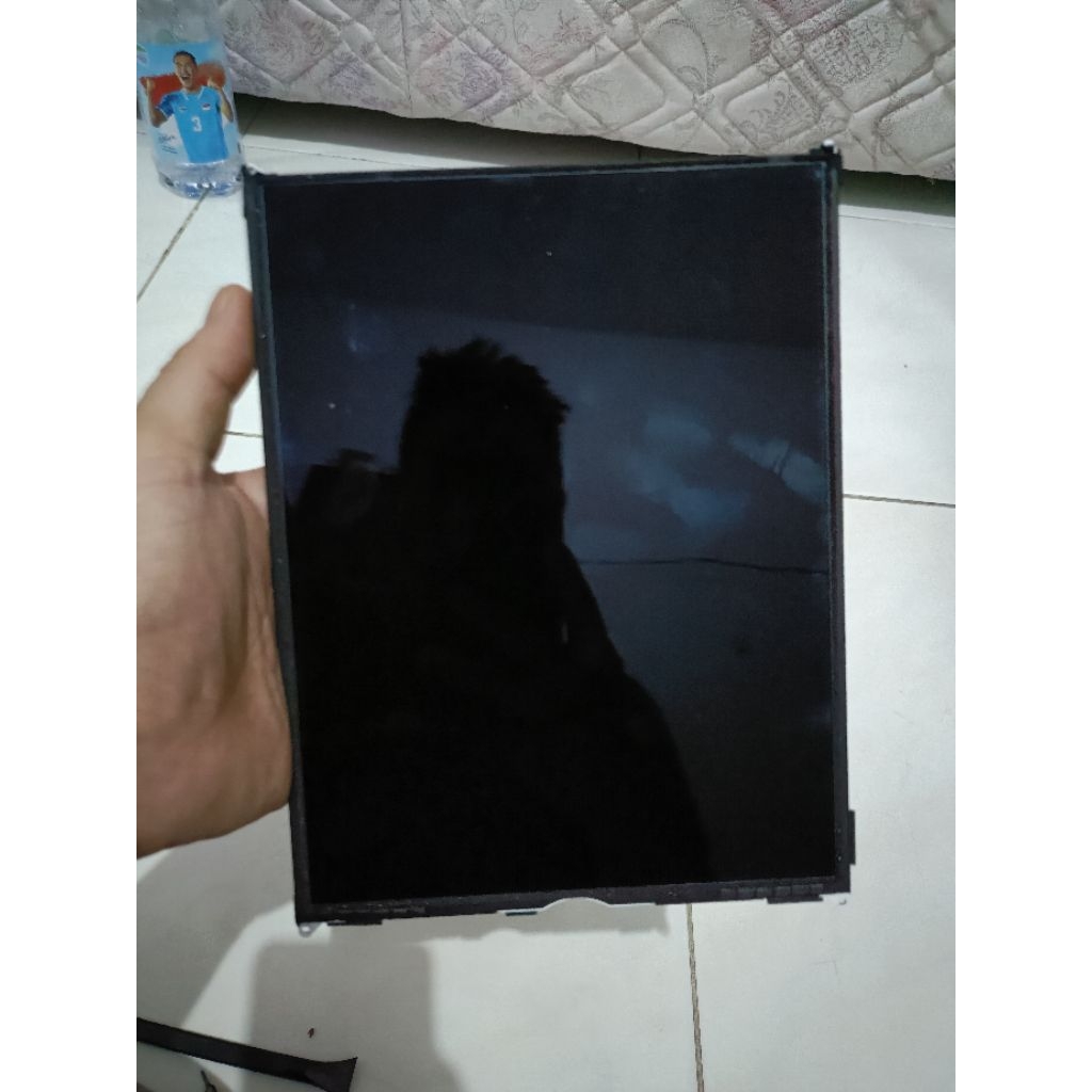 LCD Ipad 6 hitam A1954 original copotan dari unit kondisi bekas dan normal