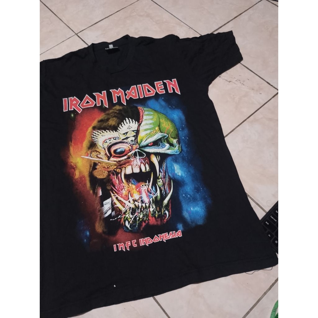 iron maiden tour indonesia 2011