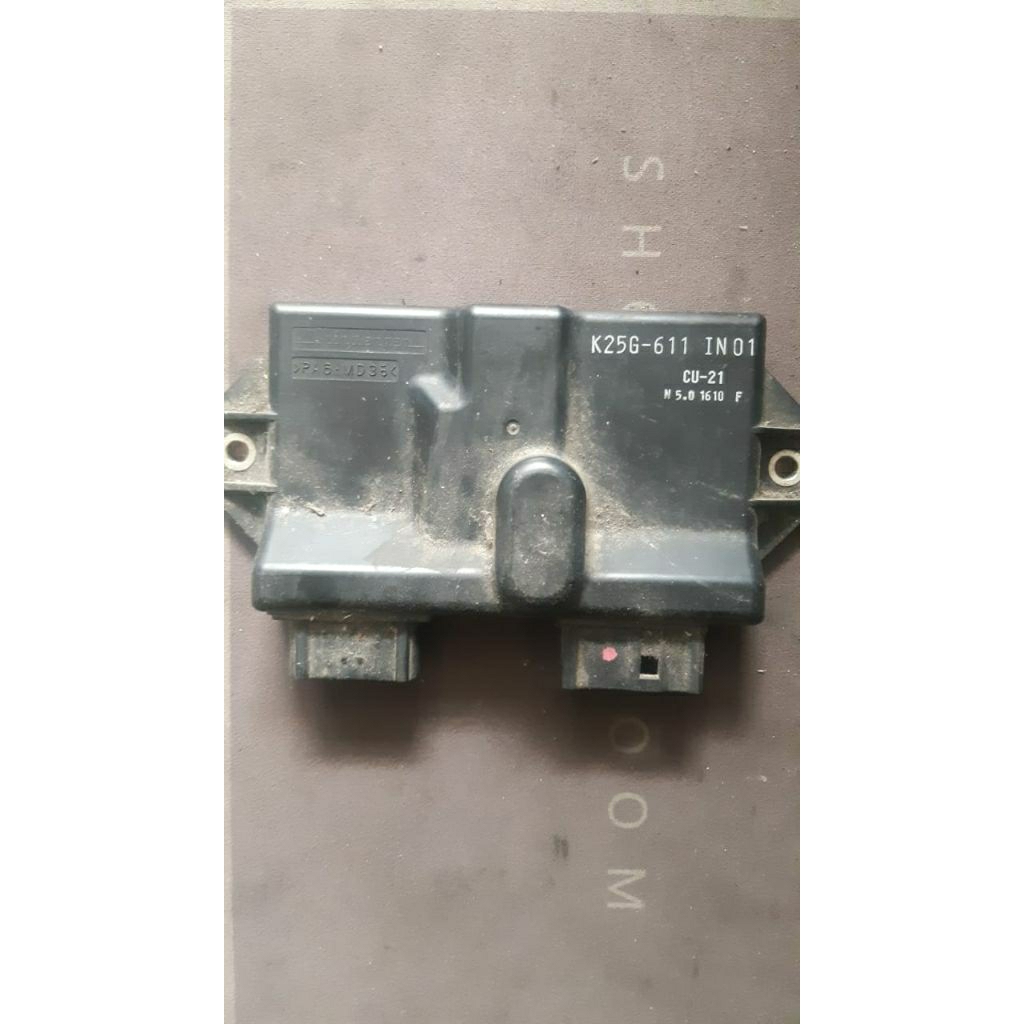 Ecu k25G-611 in  01 mati