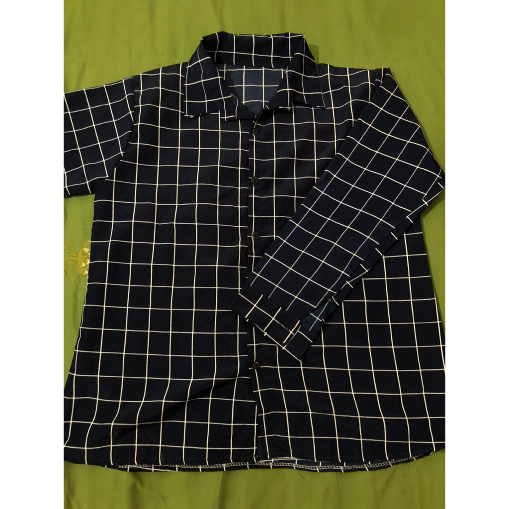 kemeja wanita kotak kotak navy