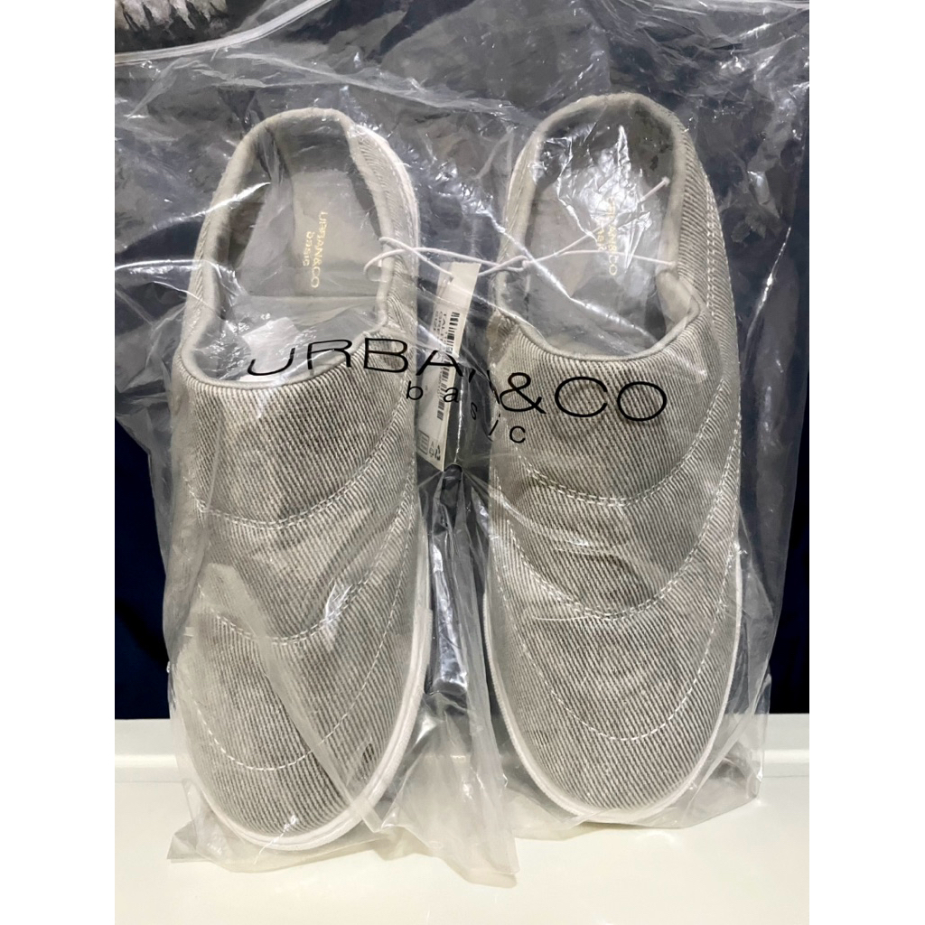 URBAN & CO, Sepatu sendal wanita Casual uk 41( Original )