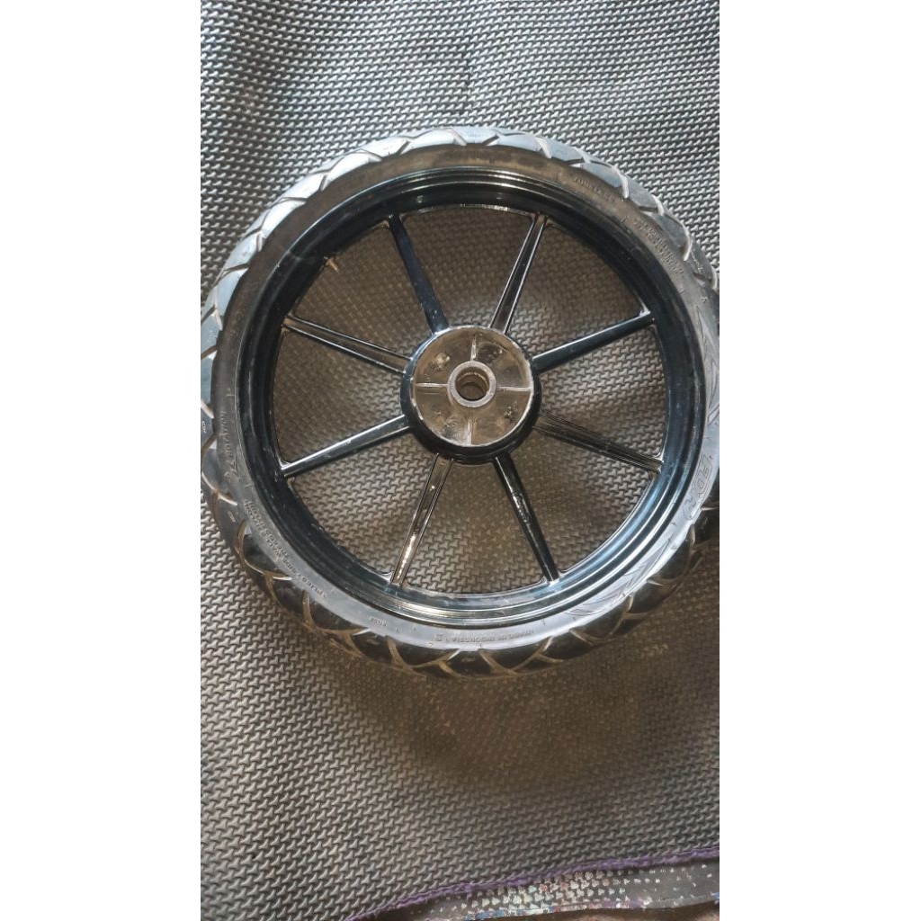 velg belakang palang 8 yamaha rx king  ukuran 2,15/18.