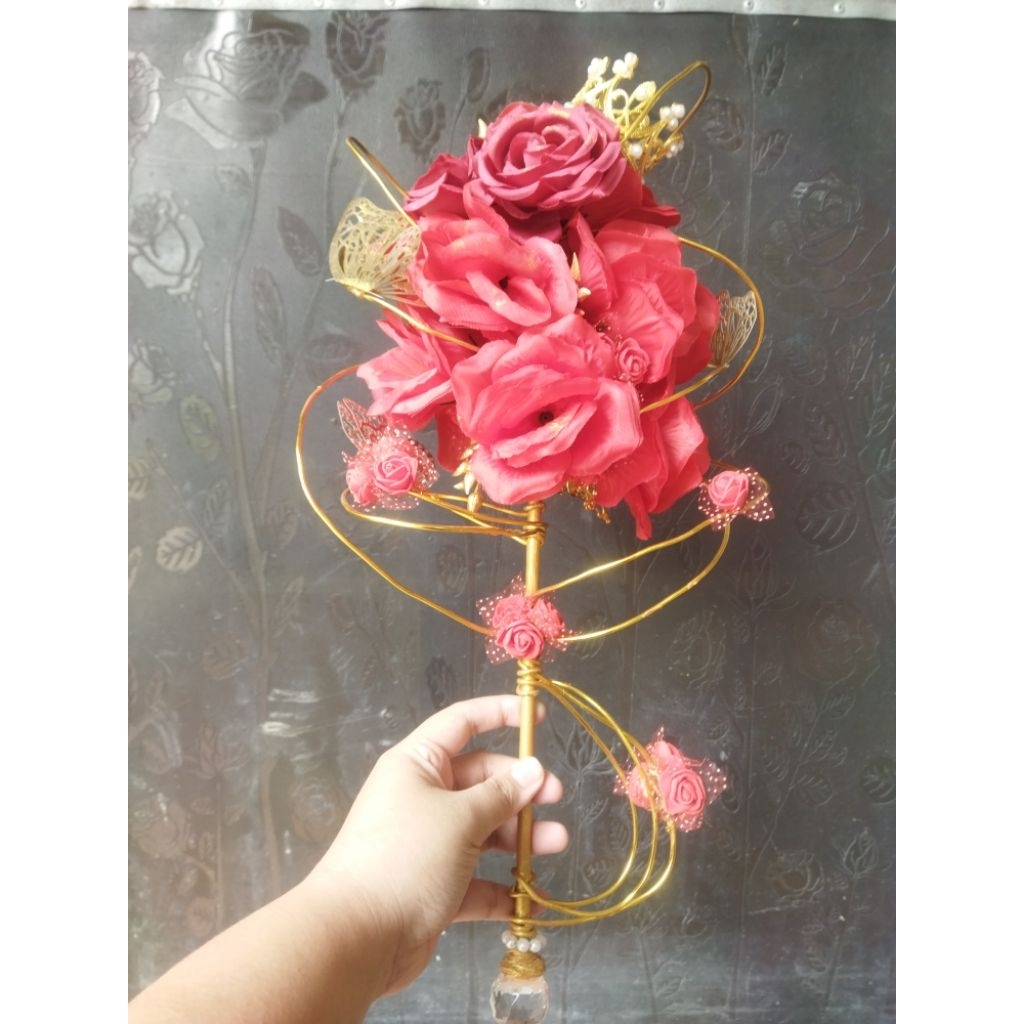 [DIY] Twisted Wonderland TWST Riddle Rosehearts Inspired Sceptre Bouquet
