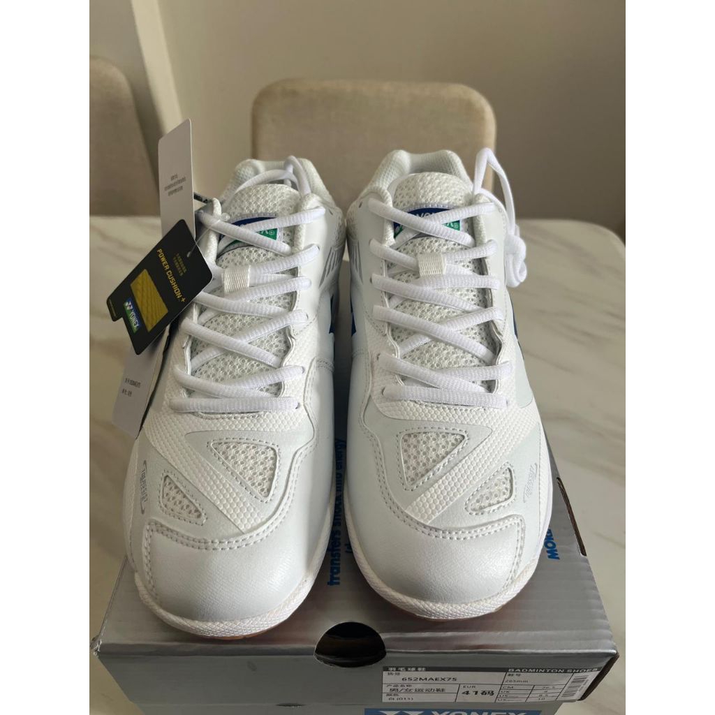 sepatu badminton Yonex SHB65Z2KME putih