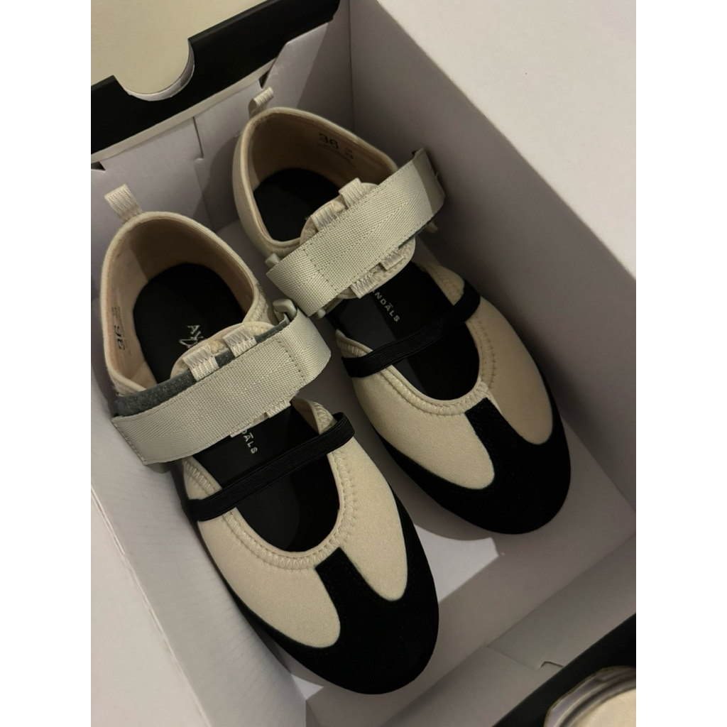 Hijack Twyla Sputnik Size 36