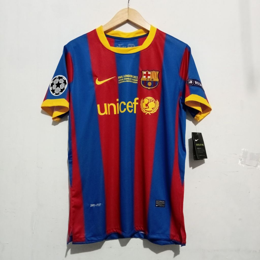 Jersey Barcelona Home 2010/2011 Nameset Messi Full Patch Champions League