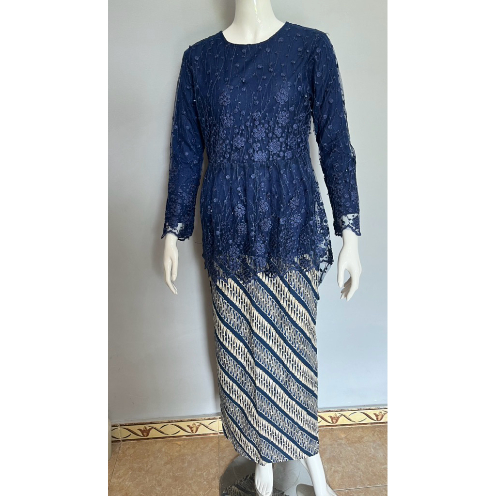 KEBAYA NAVY PRELOVED / KEBAYA KONDANGAN NAVY / KEBAYA PRELOVED