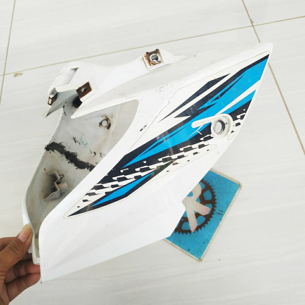 batok lampu depan satria fu facelift 2014 original second