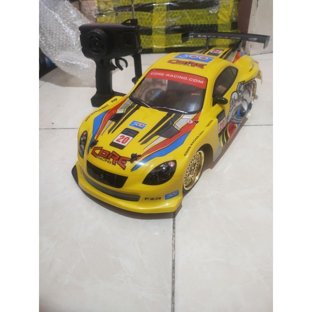 mobil remot sedan warna merah RC drift besar 1:10