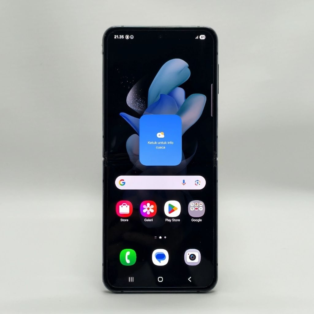 Handphone Hp Samsung Z Flip 4 5G 8/256 Second Seken Bekas Murah