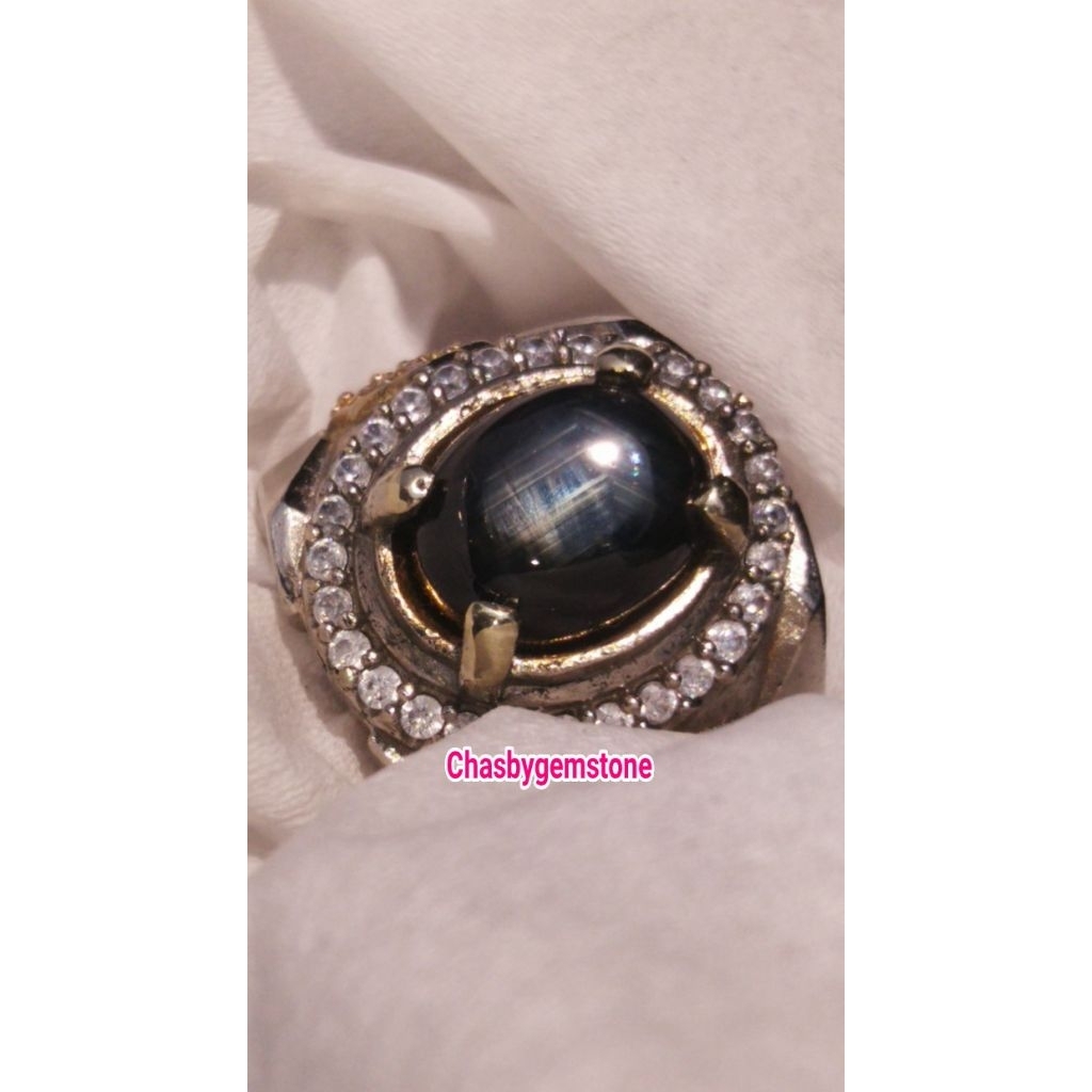 Batu Permata Safir bangsing biru-Batu black safir kresnadana HQ