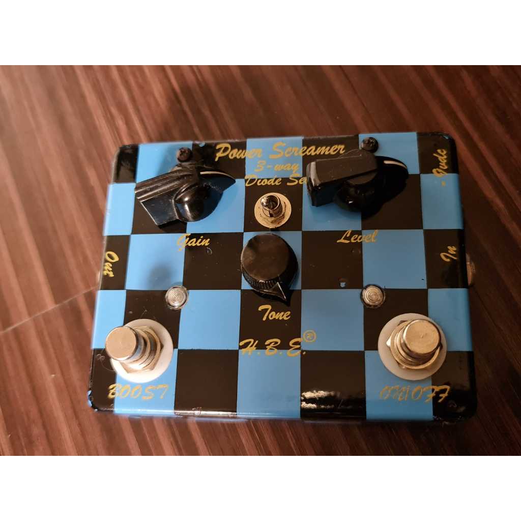 Pedal Overdrive Gitar HBE Power Screamer Homebrew Electronics langka plaid rare custom EVH Van Halen