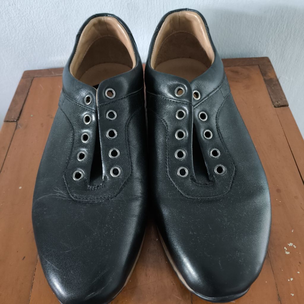 Sepatu Kulit Formal Andrew Barnes Black Preloved – Kondisi Masih Bagus size 39 (25, 5cm)