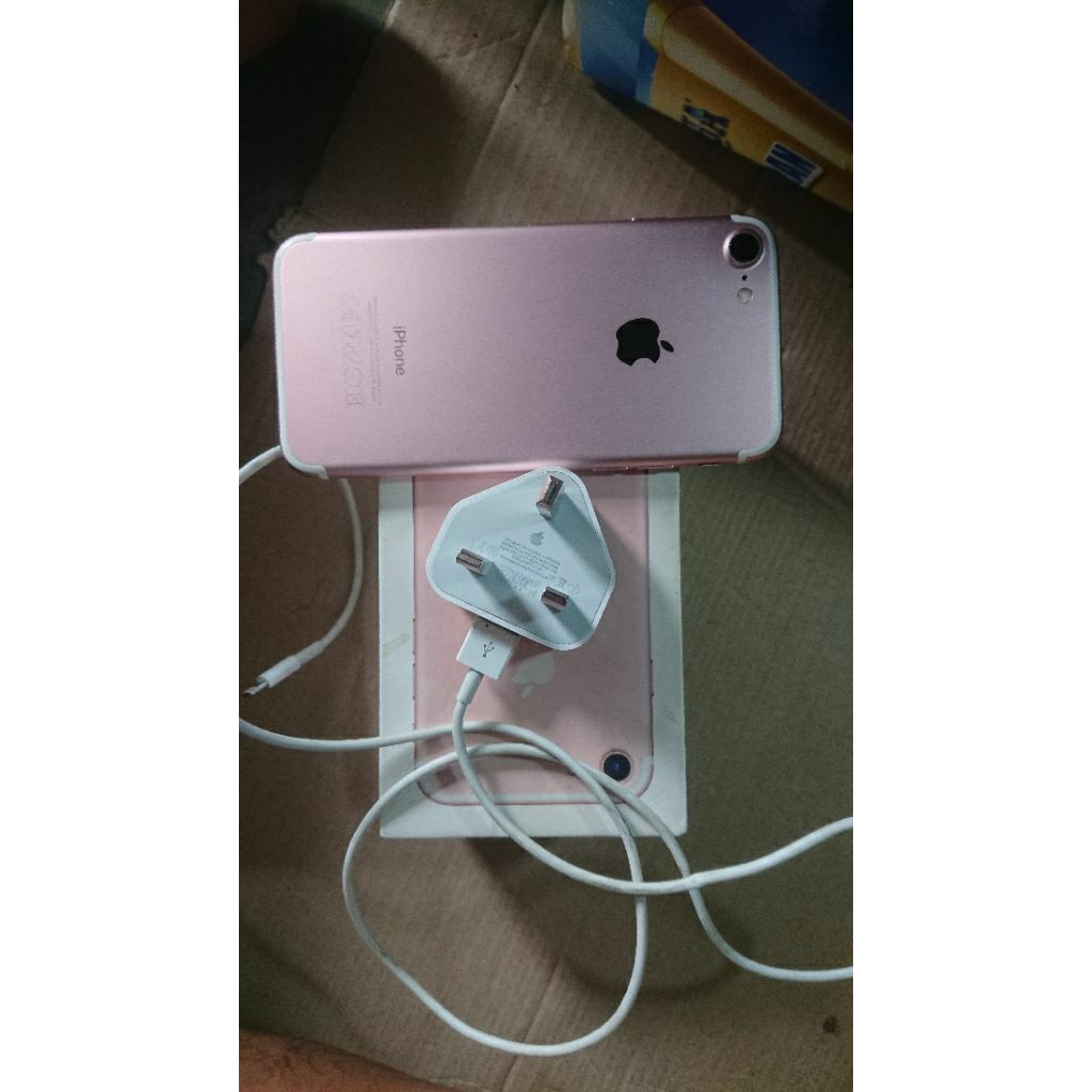 Iphone 7 32GB/Hp second minus