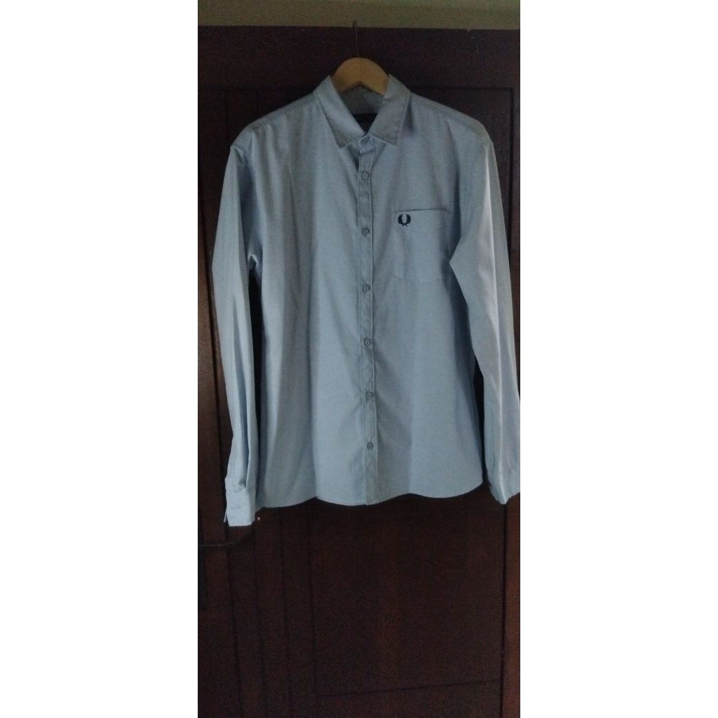 kemeja fred perry