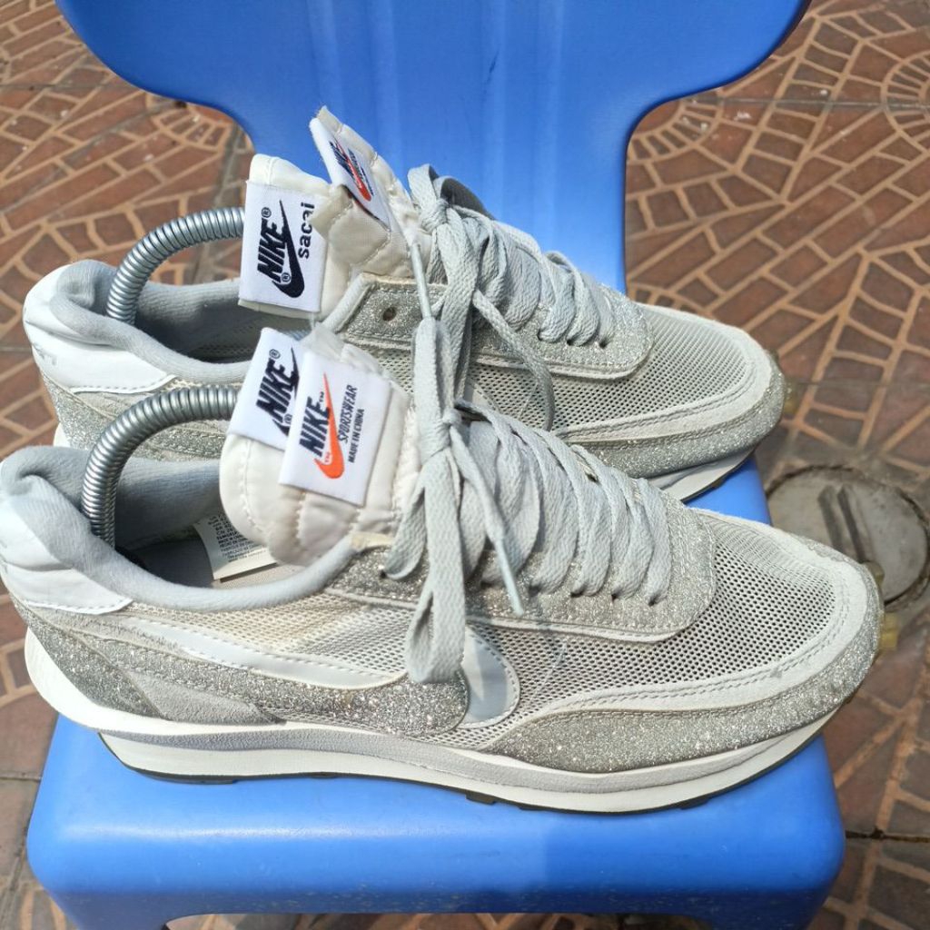 sepatu lari nike sacai size 42 insole 26,5