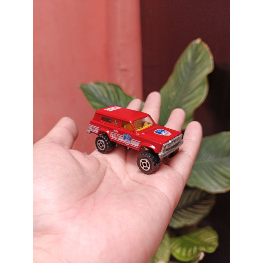 Diecast Majorette 236-F Jeep Cherokee 4x4 Off Road Fire 911 Loose