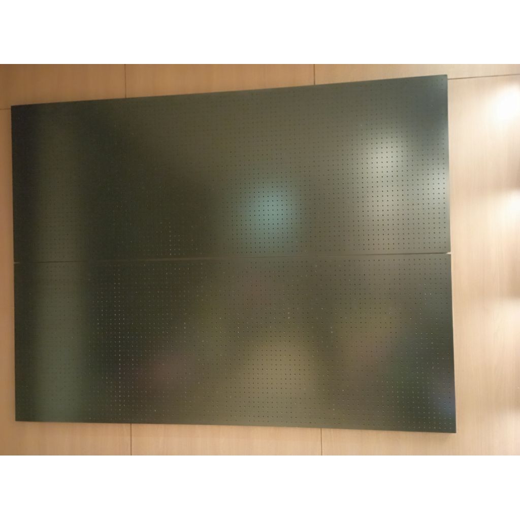 PEGBOARD dinding