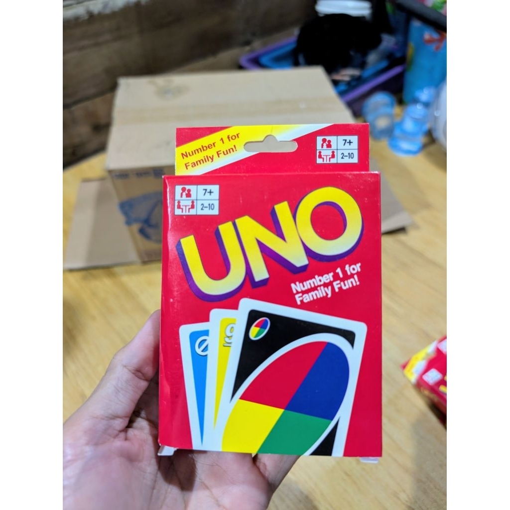 Kartu permainan keluarga fun game board family game card game Kartu UNO Besar isi 2pcs main kartu  M