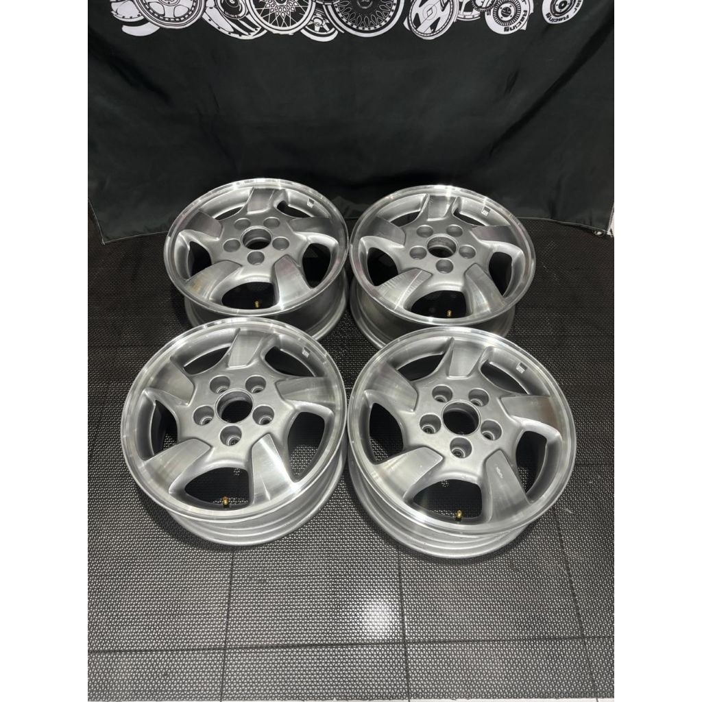 Velg oem Honda CRV R15 pcd 5x114.3