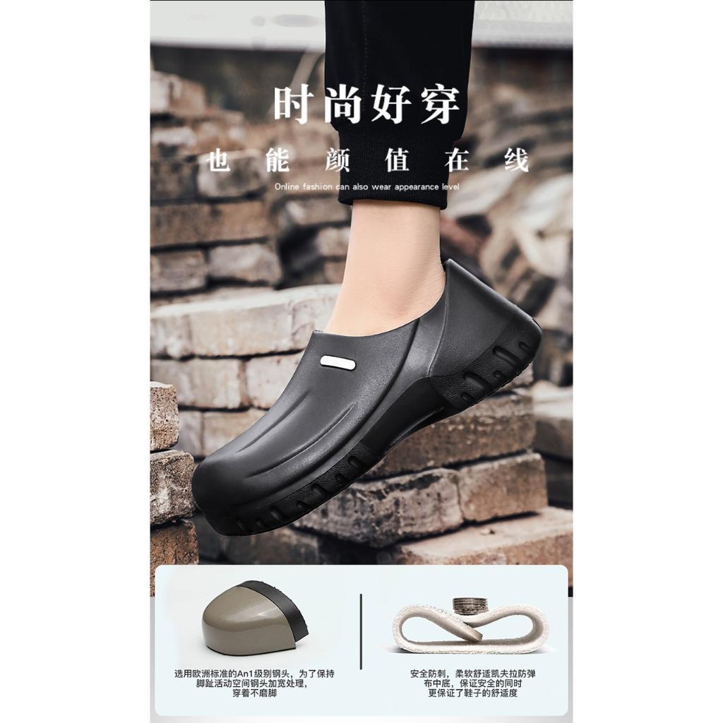 Kitchen Shoes S077A Ujung Besi Anti Slip Chef Black Slip-On